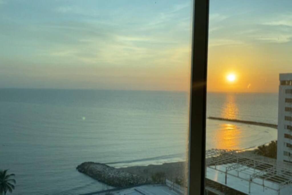 Apartamento 2b/2b Gorgeous Sunsets-ocean View -pool